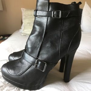 Black ankle Boots